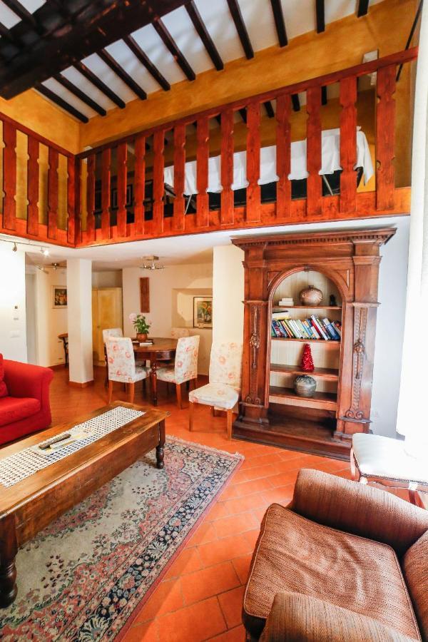 Traditional Apt Close To The Duomo - Private Yard! Firenze Eksteriør bilde